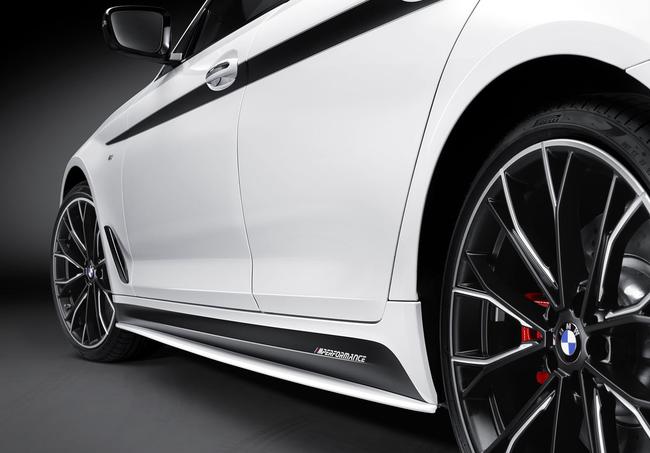 картинка Пленка бокового порога M Performance BMW G30 от магазина bmw-orugunal.ru