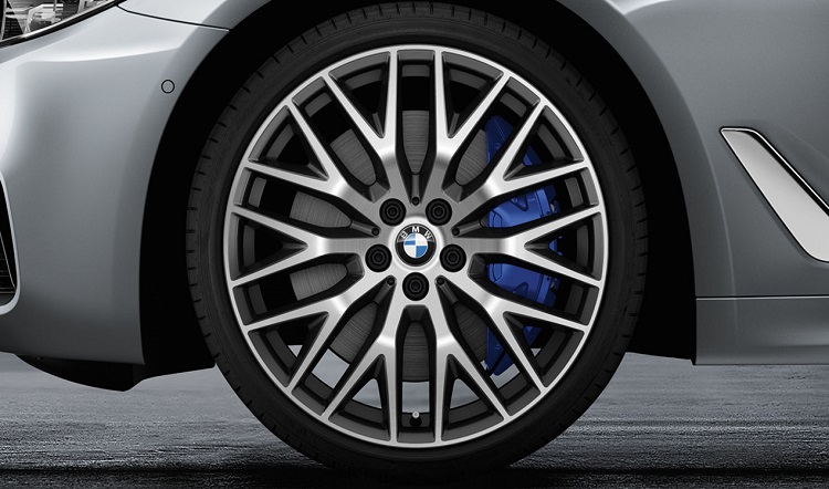 картинка V Spoke 636 - 20 Orbit-grey + Лето для BMW 5 (G30, G31) от магазина bmw-orugunal.ru