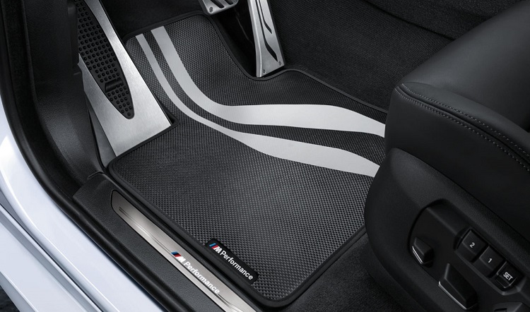 картинка Текстильные передние коврики M Performance BMW X5 и X6 от магазина bmw-orugunal.ru