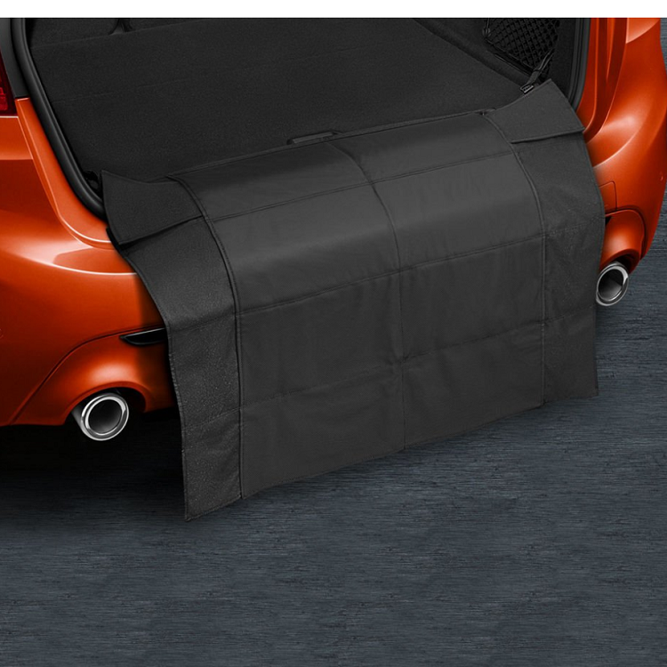 картинка Защитный коврик порога багажника от магазина bmw-orugunal.ru