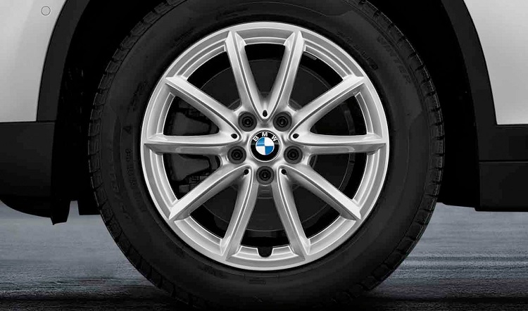 картинка V Spoke 560 R17 + Зима для BMW X1 (F48) от магазина bmw-orugunal.ru
