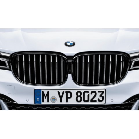 картинка Решетка радиатора BMW M Performance G11/G12 7 серия от магазина bmw-orugunal.ru