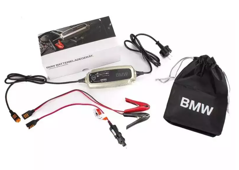 картинка Зарядное Устройство BMW Motorrad Battery Charger Plus 230V/50HZ ECE Для Всех Типов Аккумуляторов. от магазина bmw-orugunal.ru