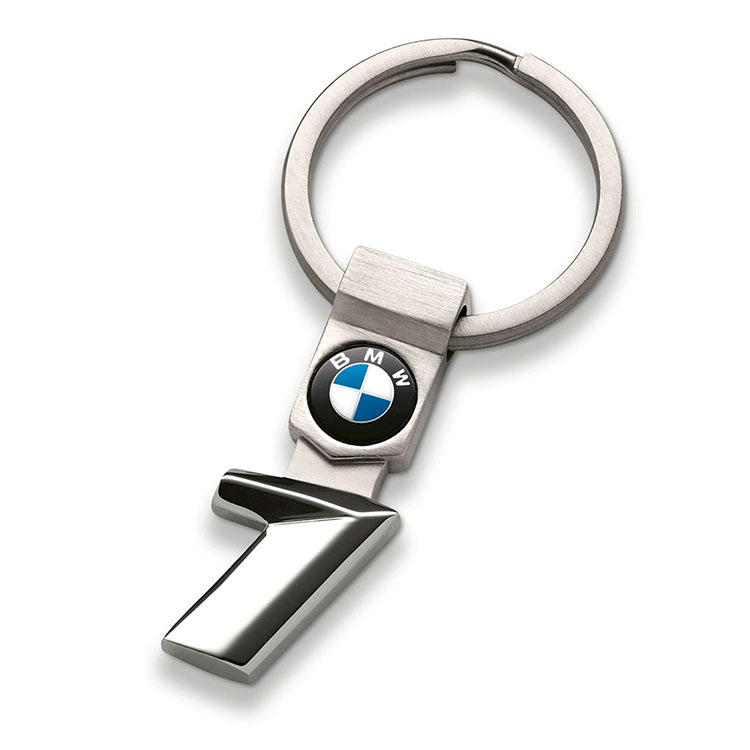картинка Брелок BMW 1 Series, Silver от магазина bmw-orugunal.ru