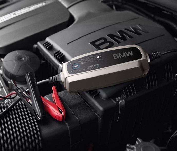 картинка Зарядка для автомобилей BMW, новая, оригинал от магазина bmw-orugunal.ru