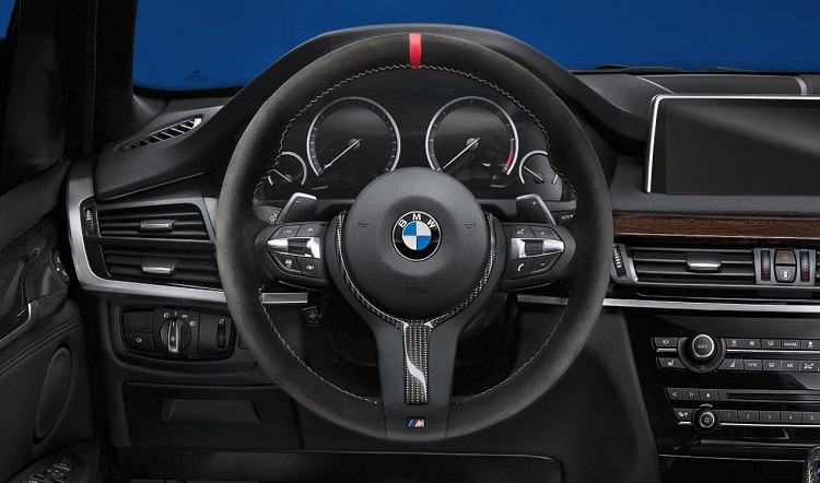 картинка Спортивное рулевое колесо BMW M Performance II F15/F16 от магазина bmw-orugunal.ru